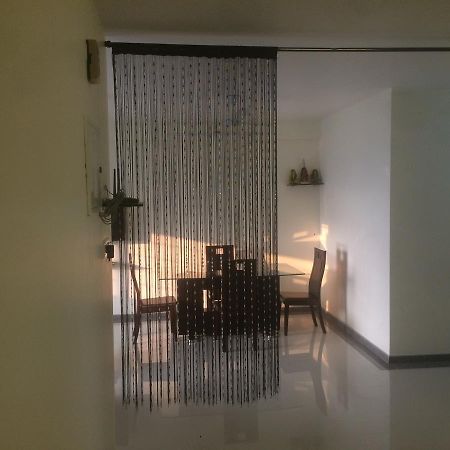 Poonam Hieghts Bombaim Exterior foto
